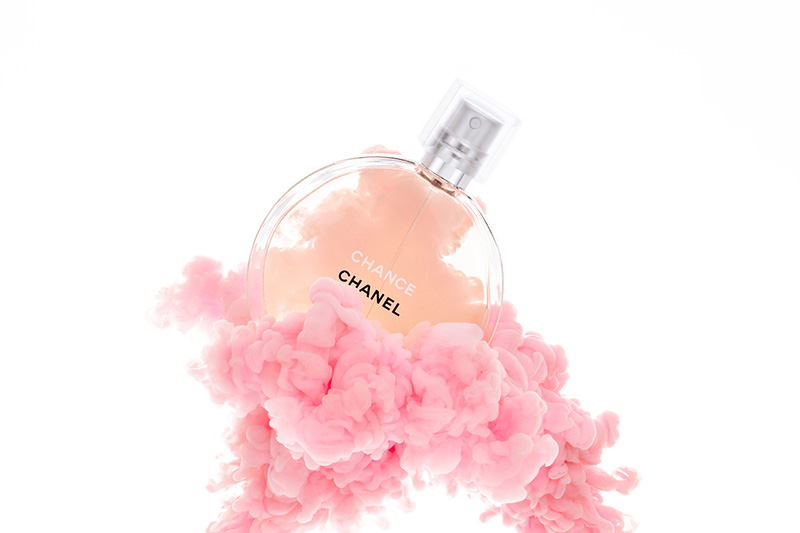 Chanel收購(gòu)10萬(wàn)平米茉莉花田，以確保五號(hào)香水的原料供應(yīng)